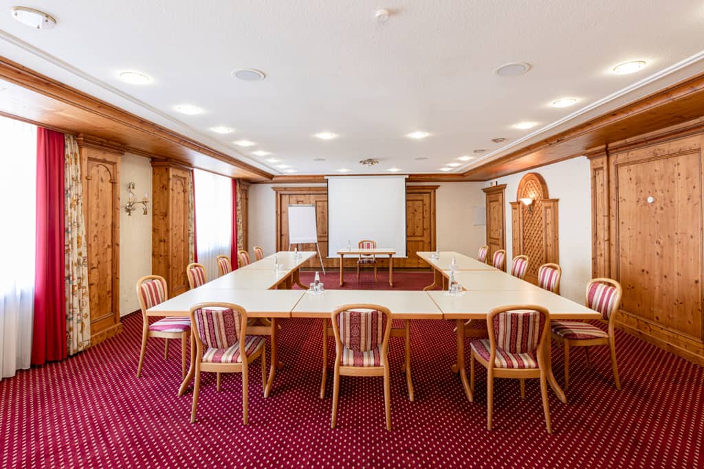 Frontaufnahme Tagungsraum Hotel Eydt